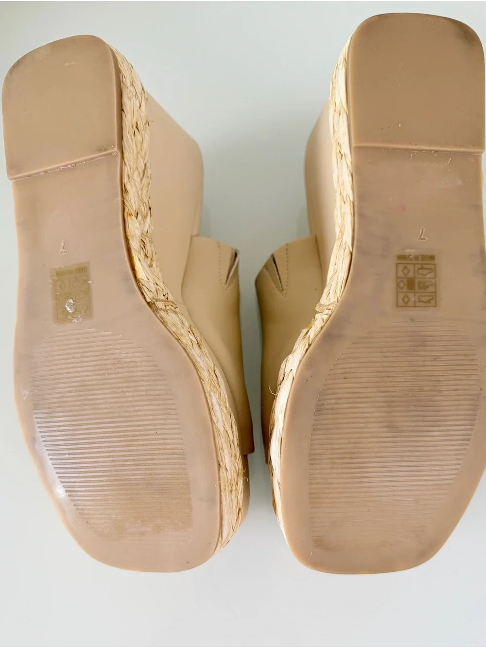 Altar'd State Neutral Beige Platform Espadrille Wedge Slide Sandals Size 7
